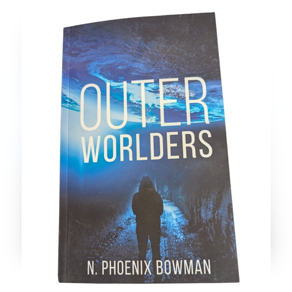 Autographed Outer Worlders Novel N. Phoenix Bowman - Picture 2 of 4